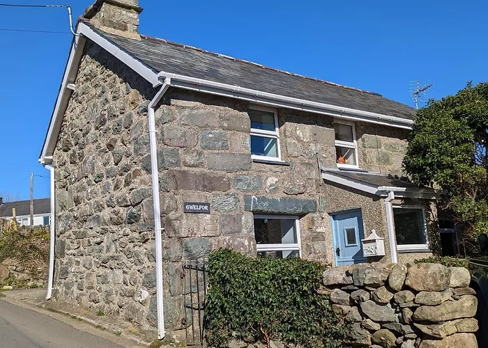 Cosy, Coastal Cottage In Snowdonia