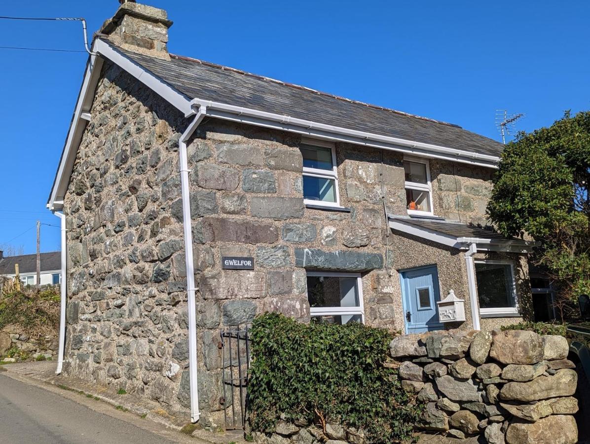 Cosy, Coastal In Snowdonia Holiday home
